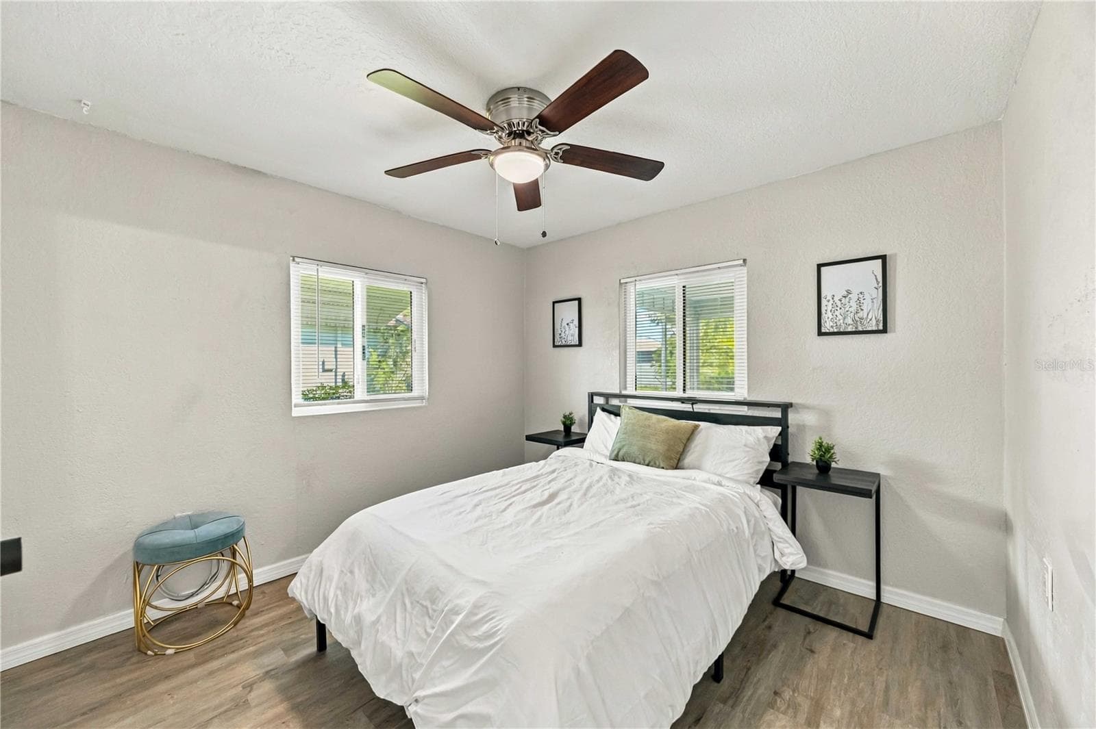 Single Family Residence at 123 VIRGINIA CT, ENGLEWOOD, photo 25 of 36