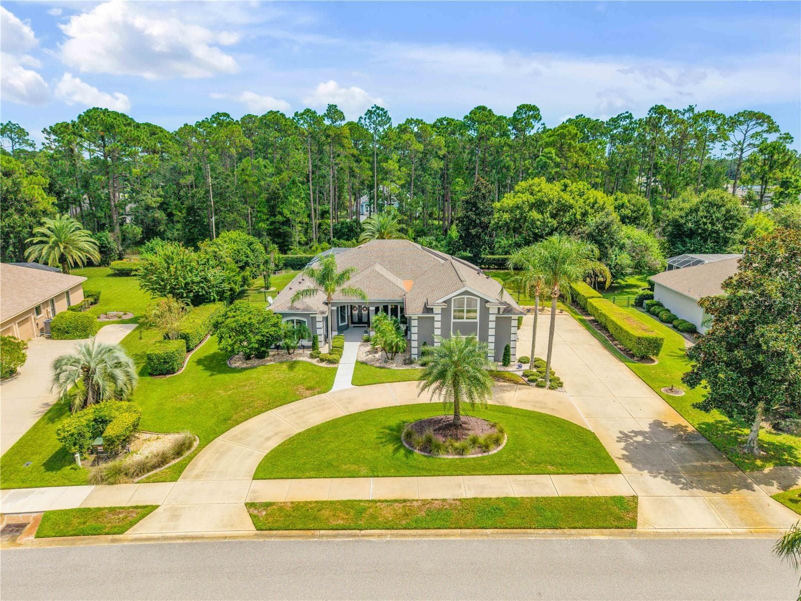Single Family Residence at 1031 HAMPSTEAD LN, ORMOND BEACH, photo 2 of 92