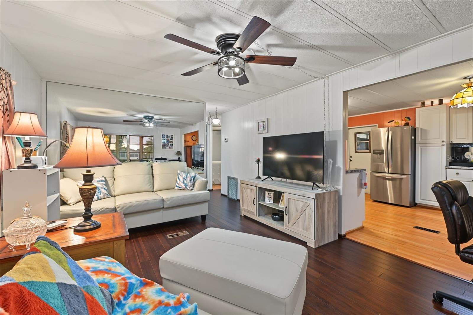 Manufactured Home at 3207 BREWSTER DR, HOLIDAY, photo 9 of 69