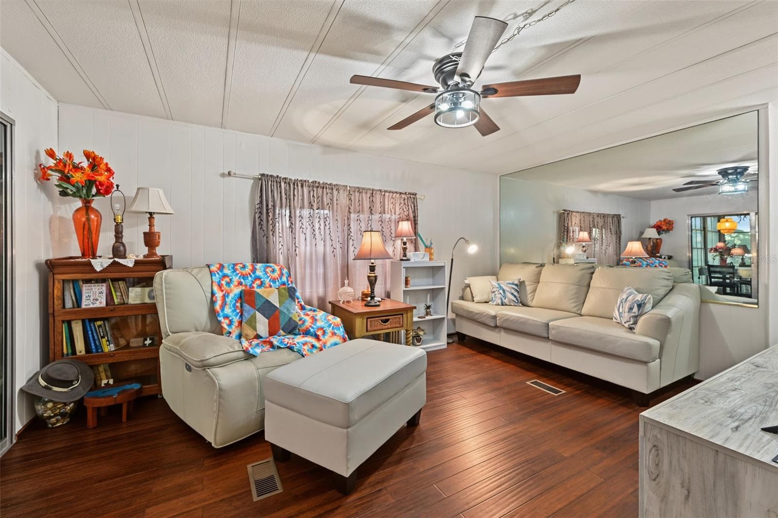 Manufactured Home at 3207 BREWSTER DR, HOLIDAY, photo 10 of 69