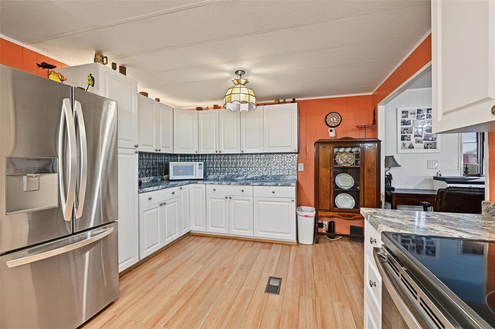 Manufactured Home at 3207 BREWSTER DR, HOLIDAY, photo 17 of 69