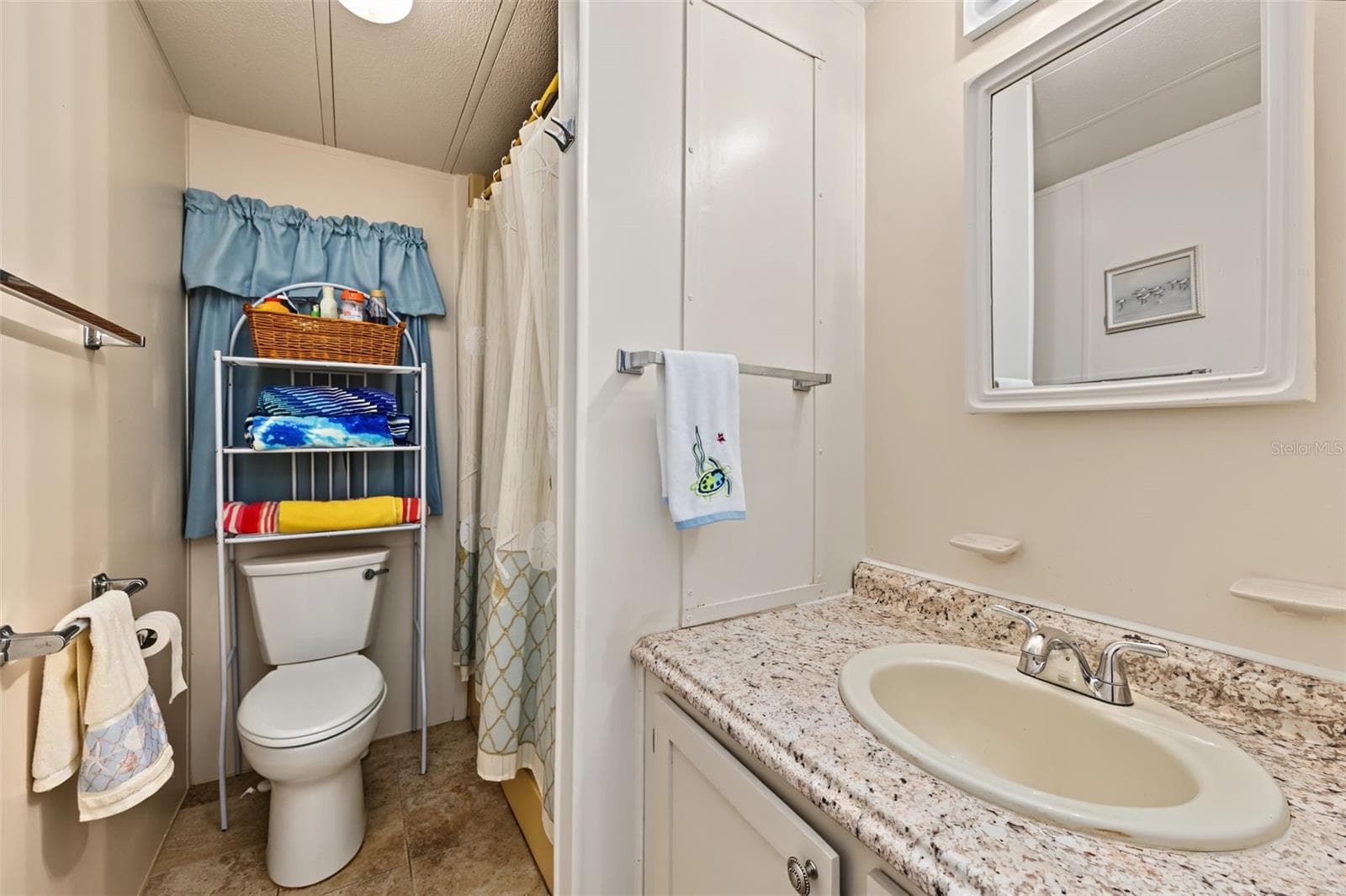 Manufactured Home at 3207 BREWSTER DR, HOLIDAY, photo 29 of 69