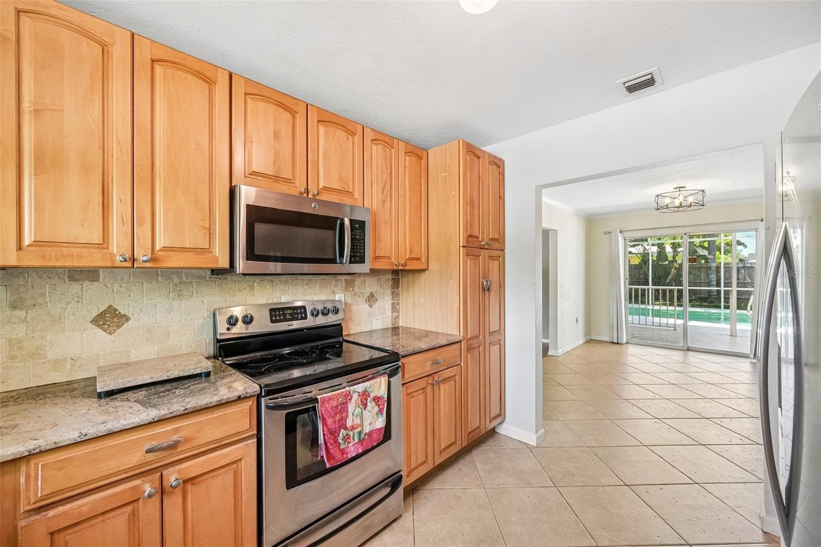 Single Family Residence at 2400 S BRINK AVE, SARASOTA, photo 8 of 37