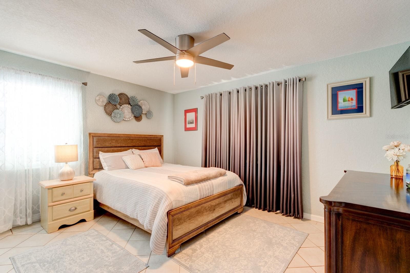 Single Family Residence at 14 TROPICAL DR, ORMOND BEACH, photo 16 of 38