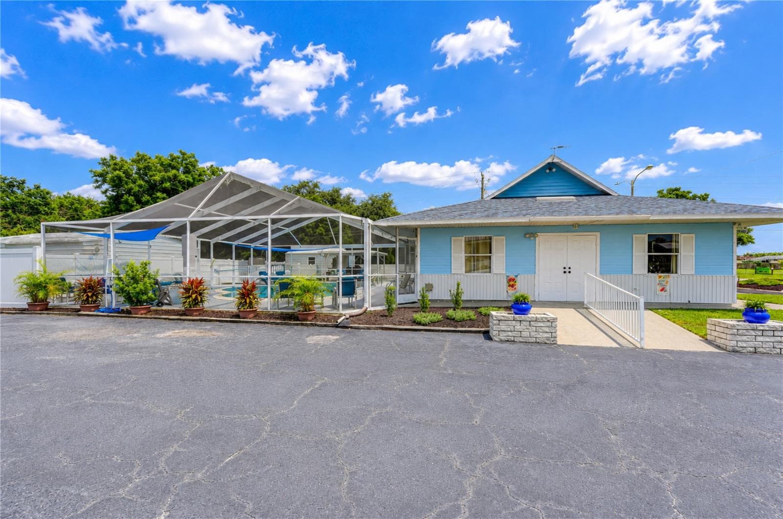 Manufactured Home at 34900 HAPPINESS WAY, ZEPHYRHILLS, photo 23 of 30