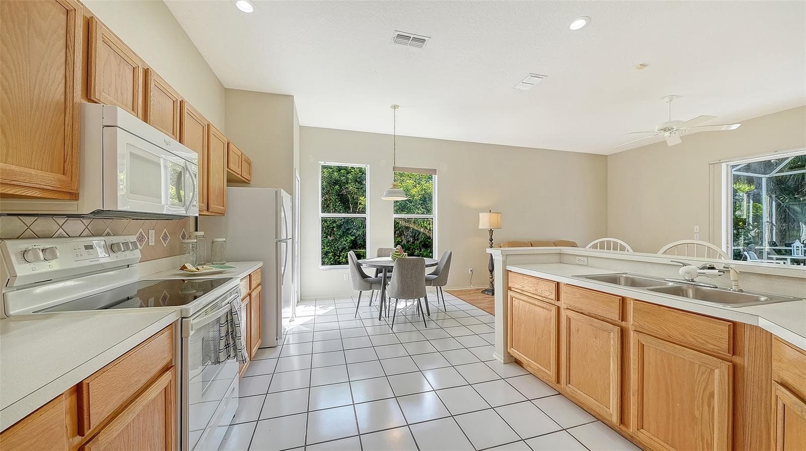 Single Family Residence at 4942 OLDHAM ST, SARASOTA, photo 29 of 54