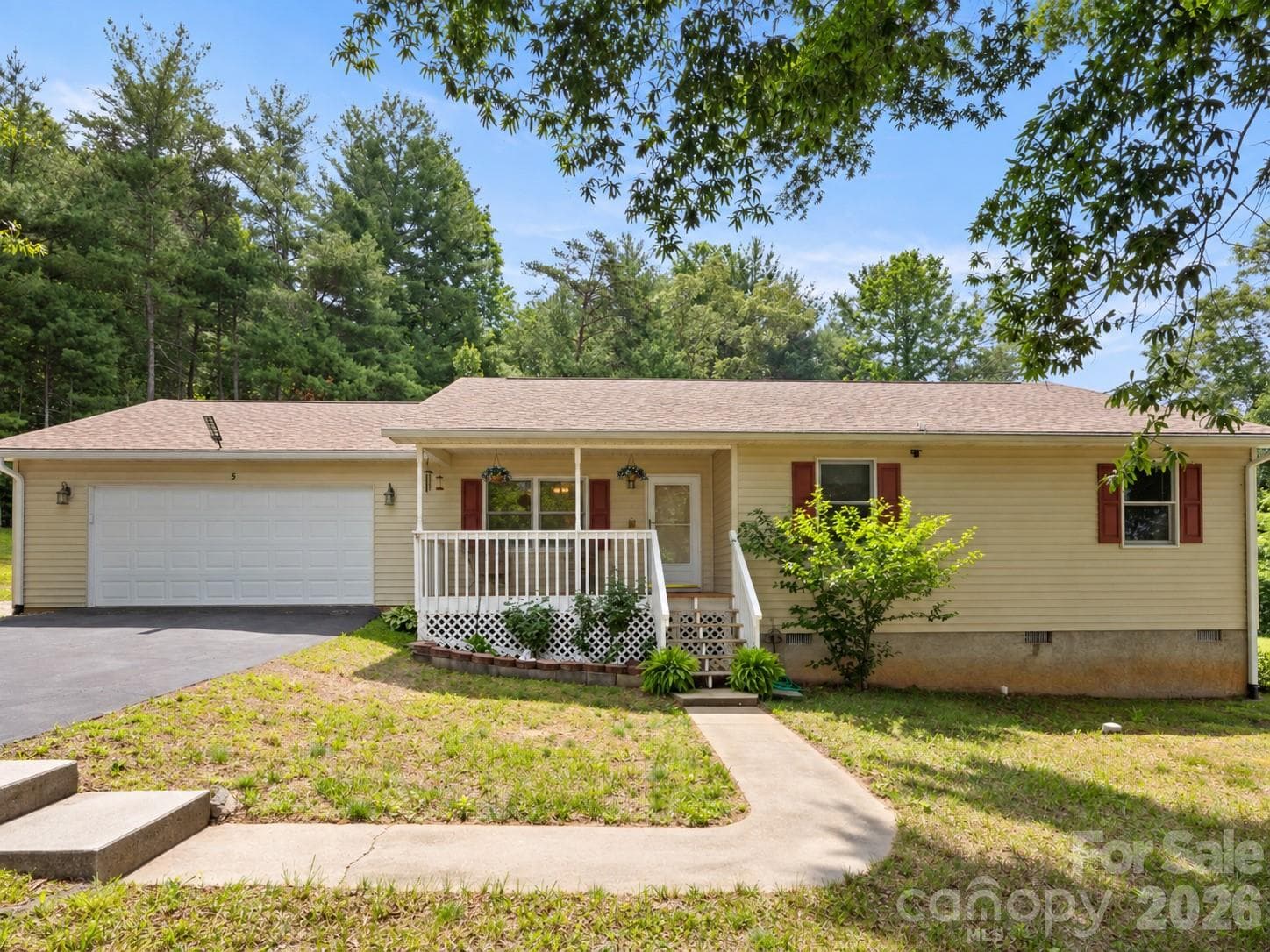 Welcome to this sweet home! - 5 Harrison Hill Road, Swannanoa