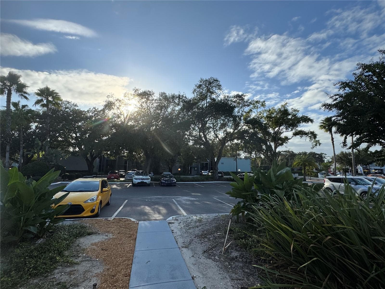 FRONT DOOR TO PARKING SPOT - 2884 SOMERSET PARK DR #2907, TAMPA