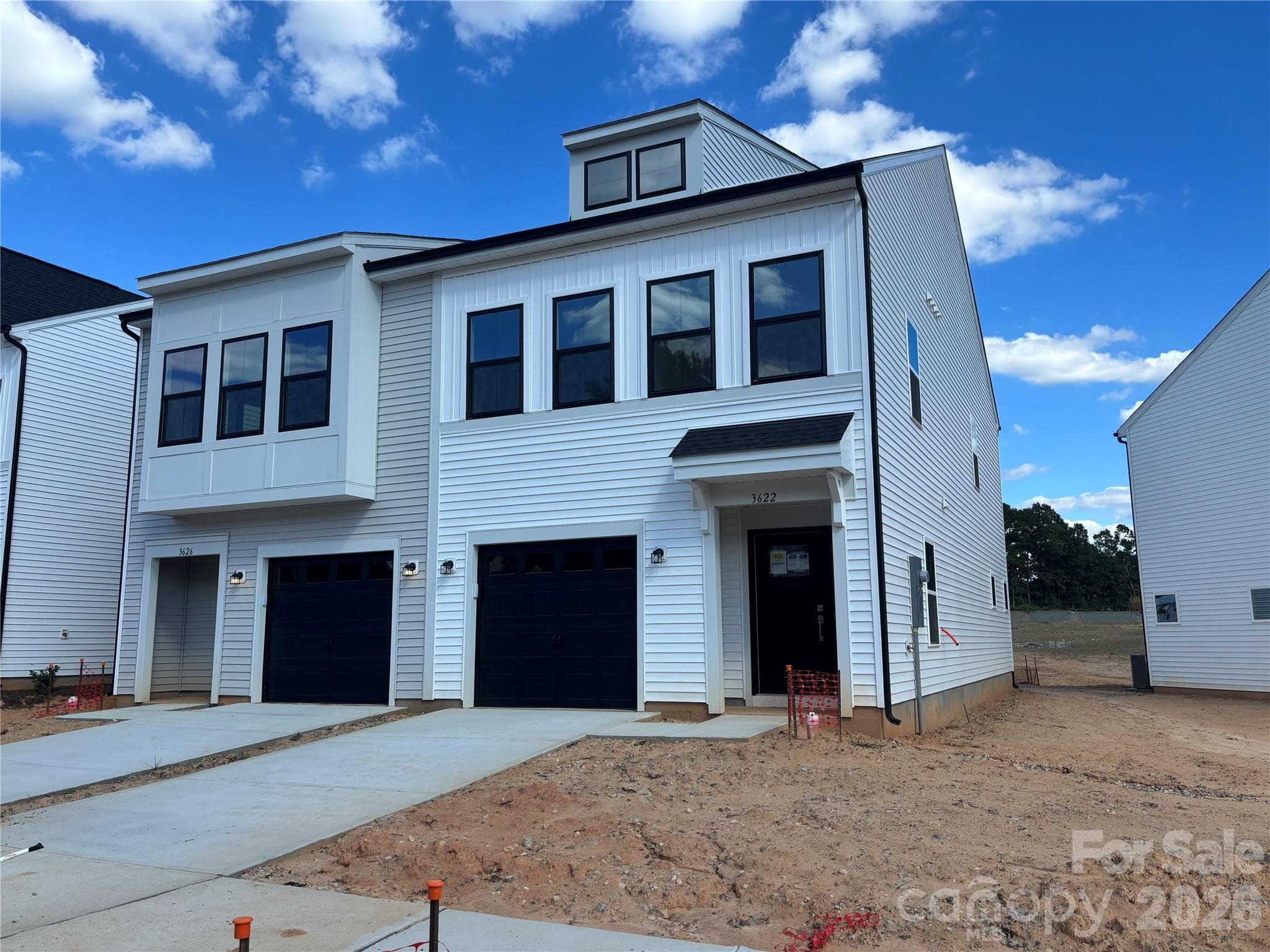 Townhouse at Charlotte, photo 2 of 29