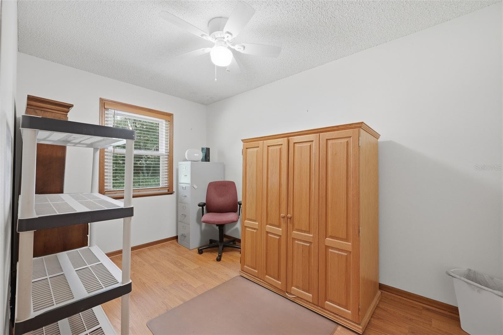 Office - 880 EMERSON RD, BROOKSVILLE