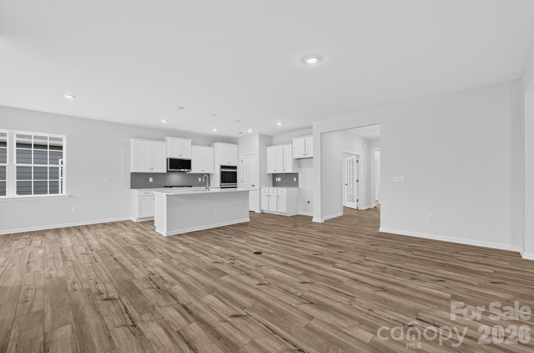Single Family Residence at 404 Waxhaw Village Road, Lancaster, photo 9 of 28