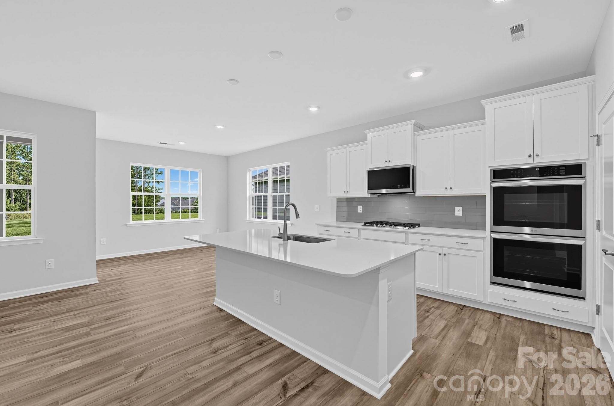 Single Family Residence at 404 Waxhaw Village Road, Lancaster, photo 12 of 28