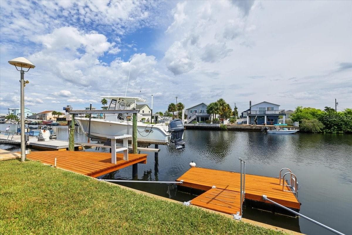 Single Family Residence at 4140 DES PREZ CT, HERNANDO BEACH, photo 6 of 39