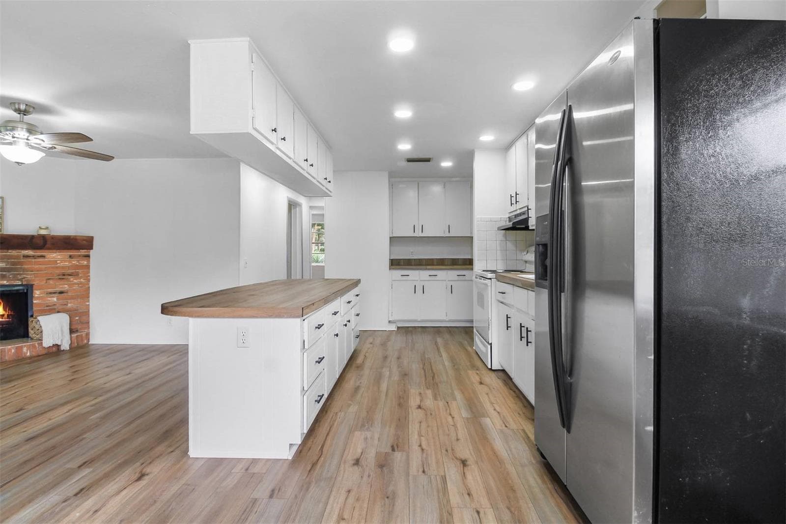 Single Family Residence at 5675 S SANDALWOOD WAY, FLORAL CITY, photo 13 of 44