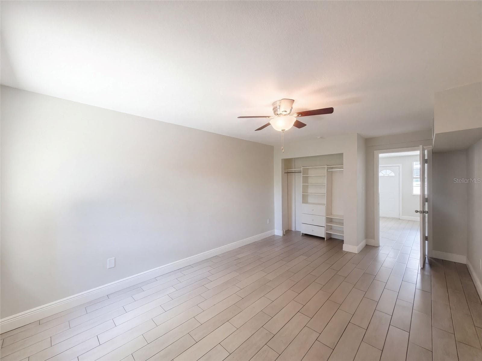 Single Family Residence at 1610 STEVENSONS DR, CLEARWATER, photo 4 of 20