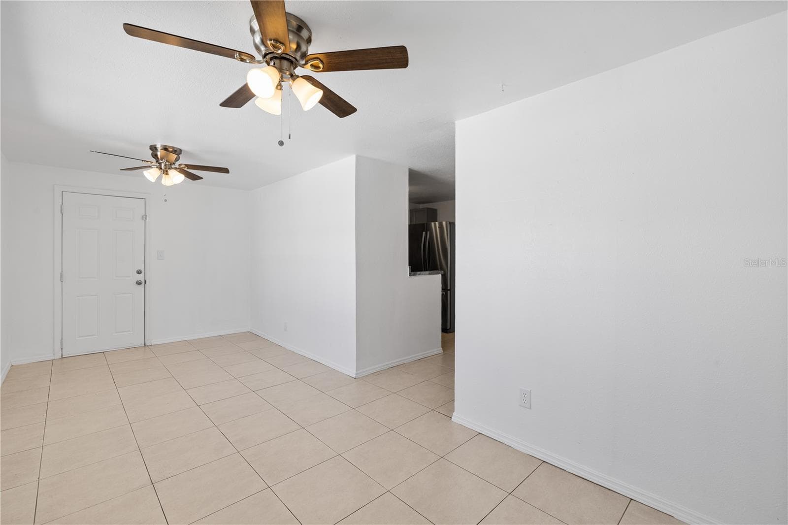 Family room - 4535 W HANNA AVE, TAMPA