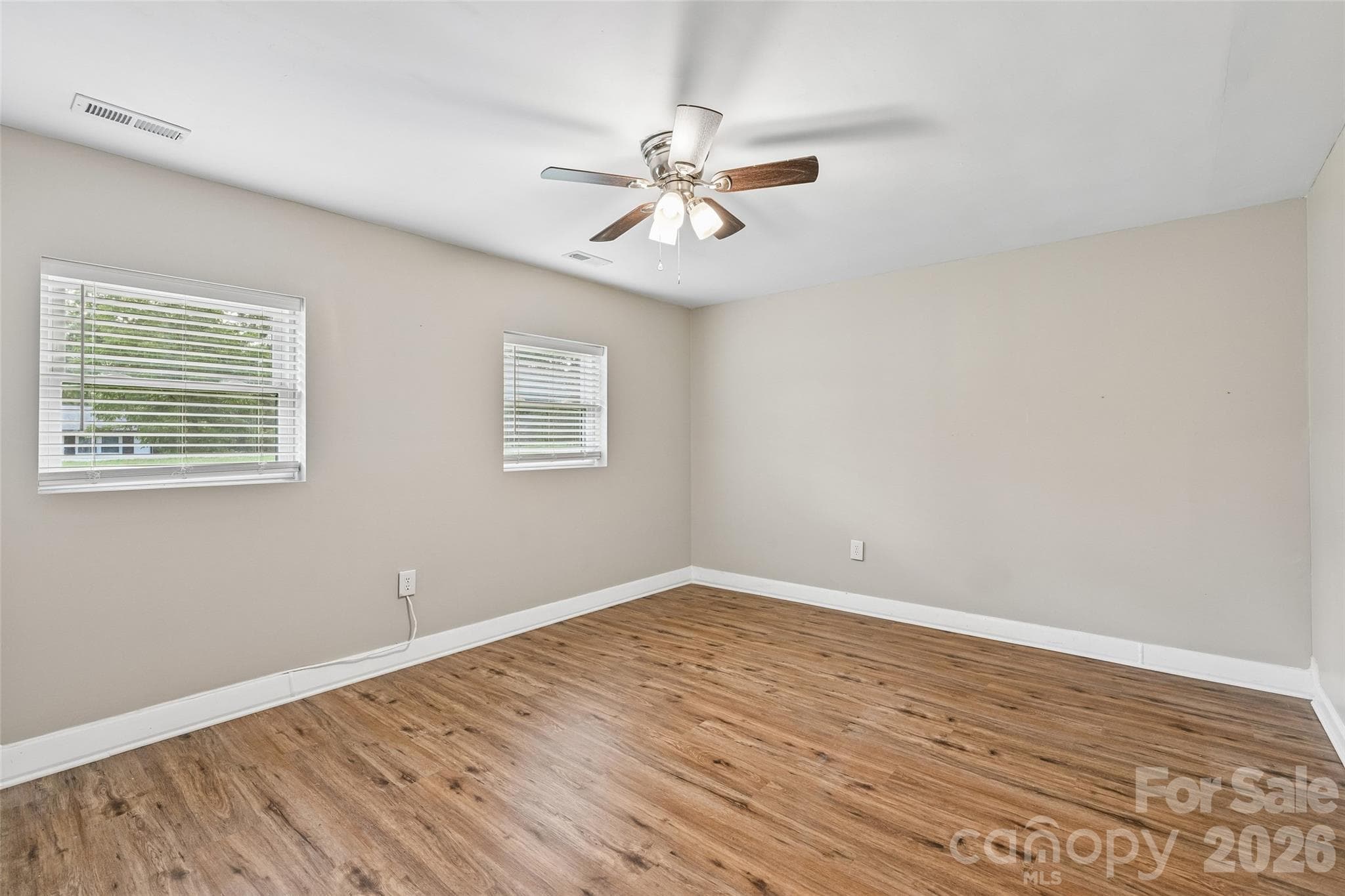 Single Family Residence at 1106 Stanton Drive, Shelby, photo 7 of 26