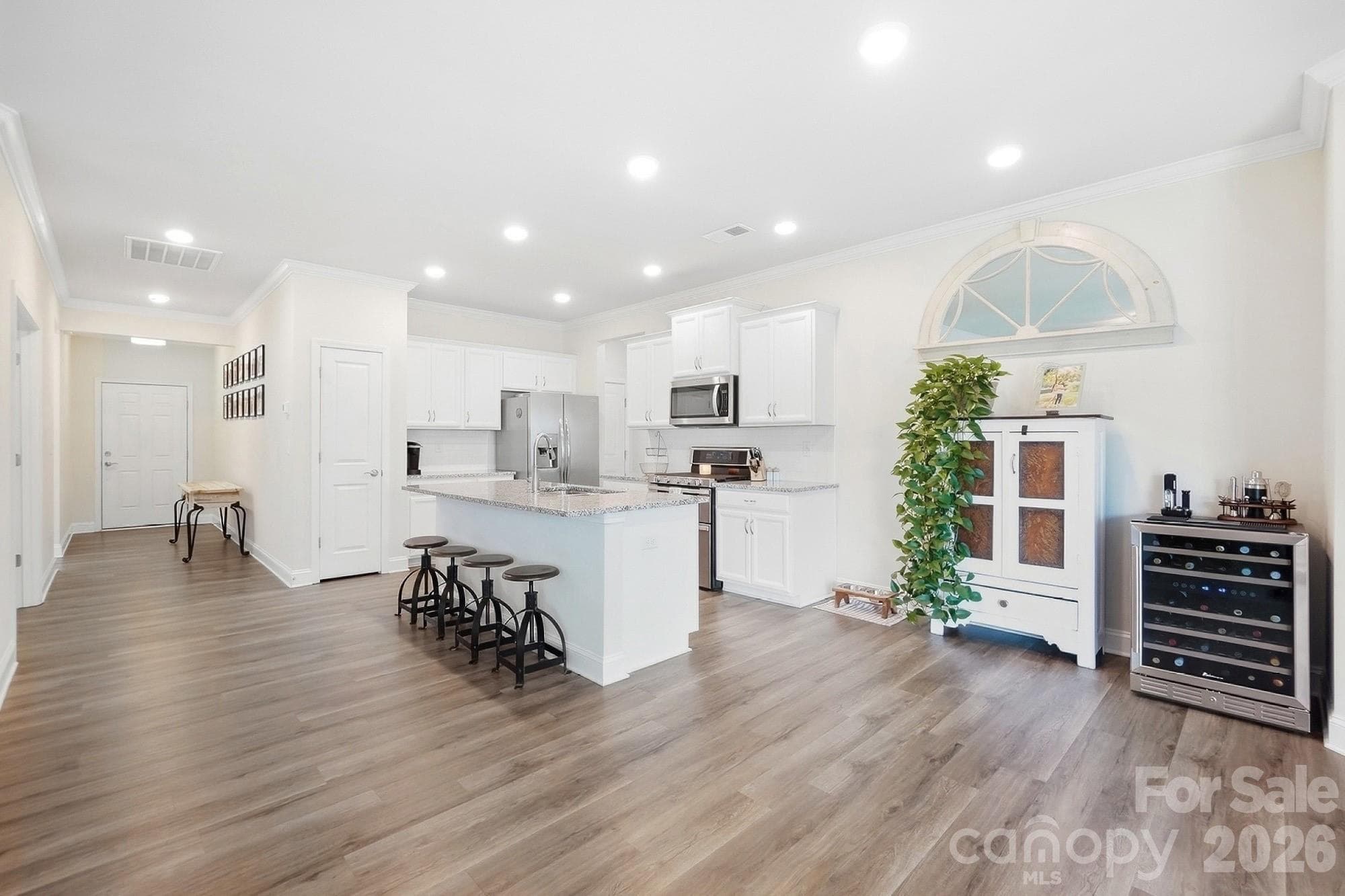 Lots of open entertaining space - 5112 Natural Path Lane, Waxhaw
