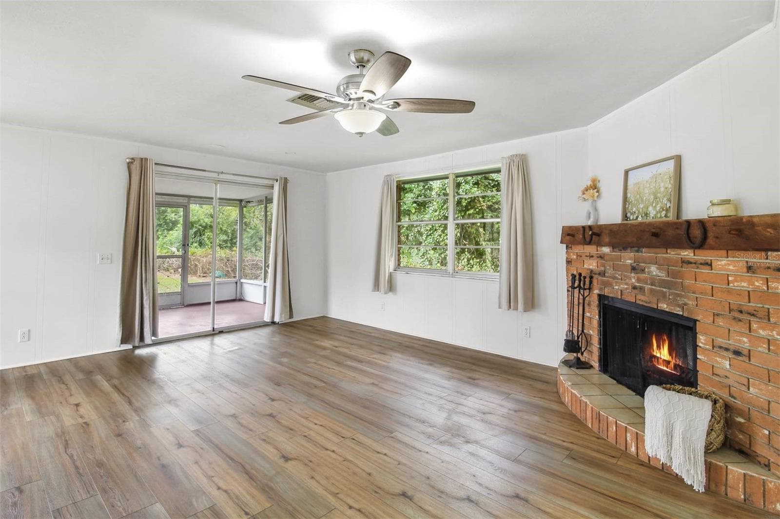 Virtually staged fire - 5675 S SANDALWOOD WAY, FLORAL CITY