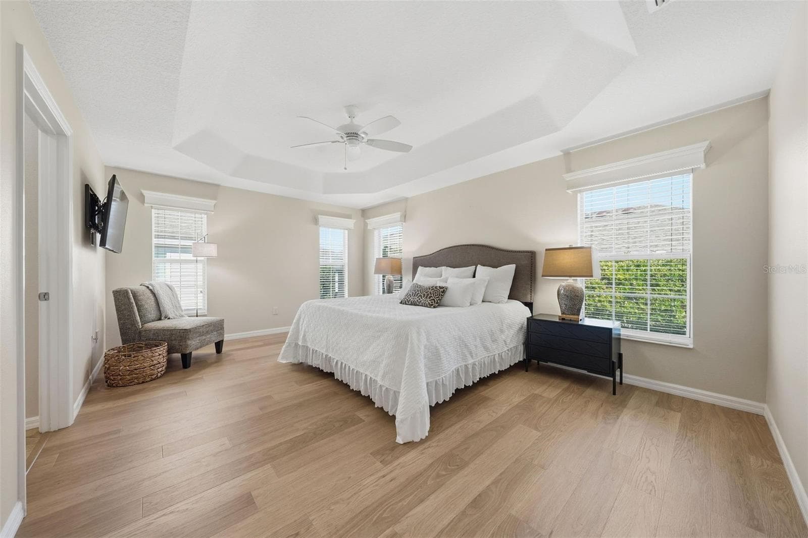 Single Family Residence at 1385 HACKBERRY PL, THE VILLAGES, photo 14 of 42