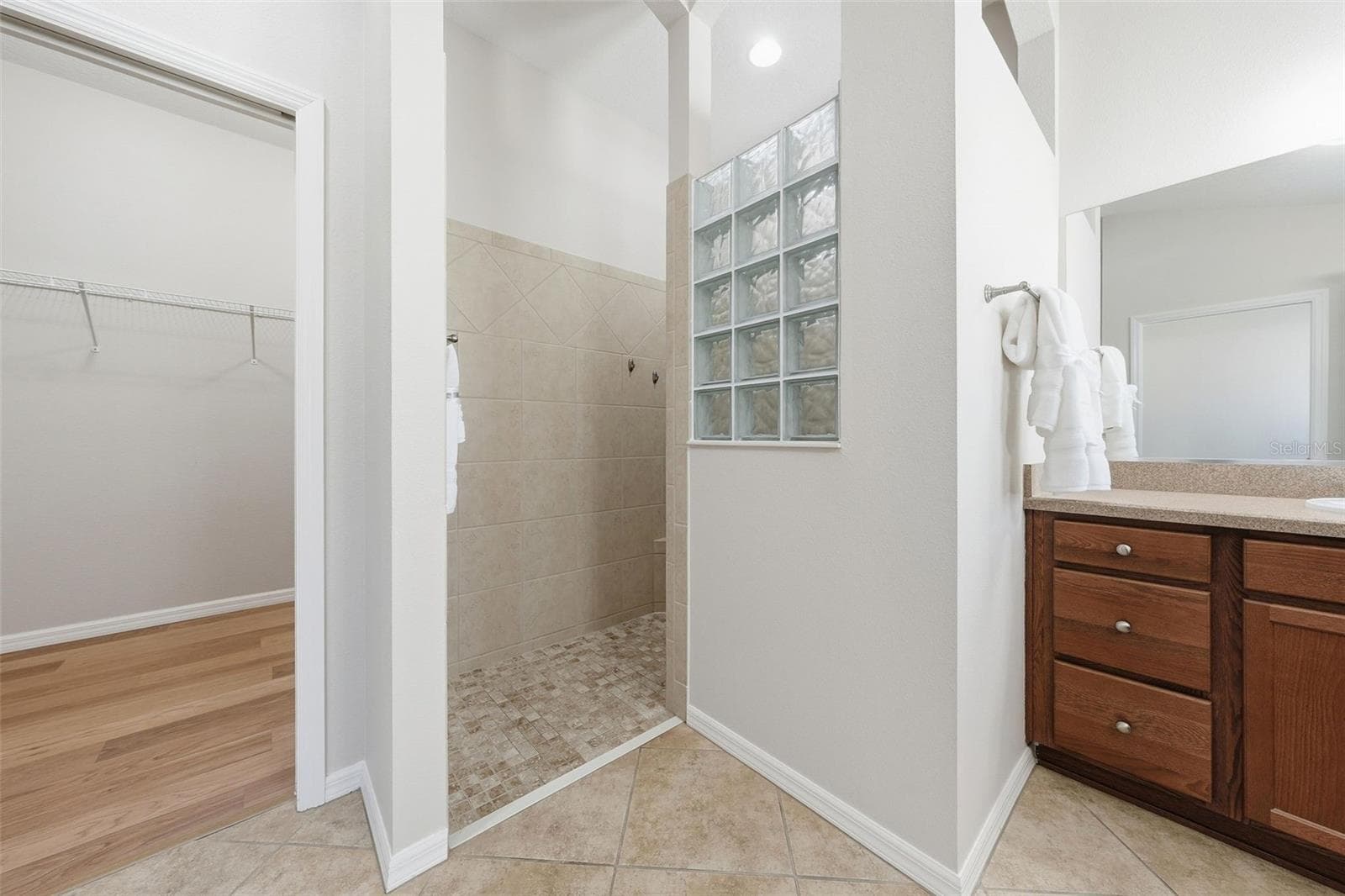 Single Family Residence at 1385 HACKBERRY PL, THE VILLAGES, photo 18 of 42