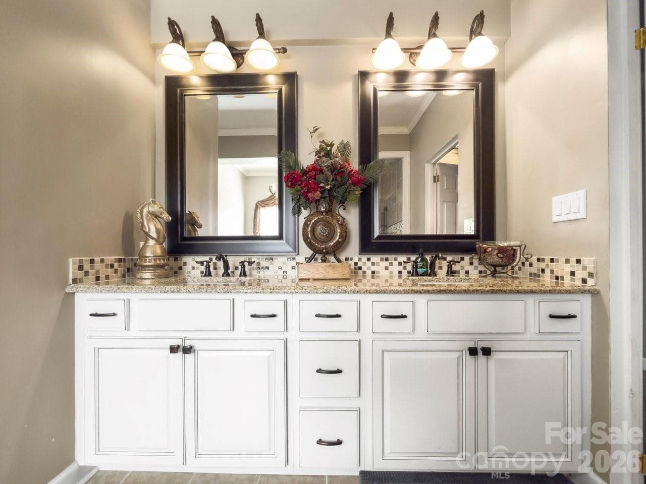 Primary En Suite - Concord