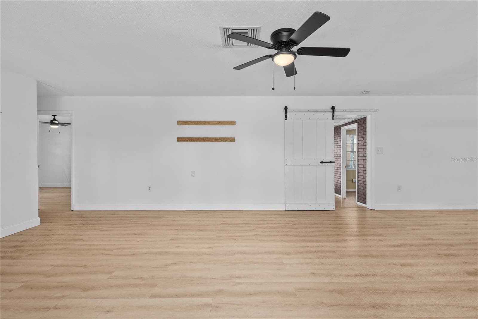 Single Family Residence at 920 ORANGE AVE, TAVARES, photo 5 of 49