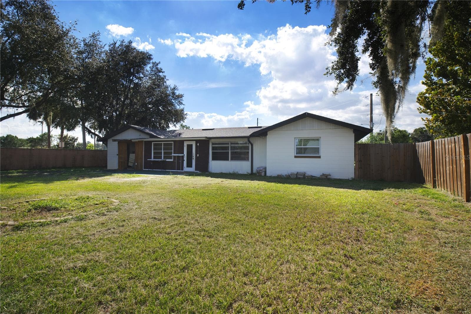 Single Family Residence at 920 ORANGE AVE, TAVARES, photo 37 of 49