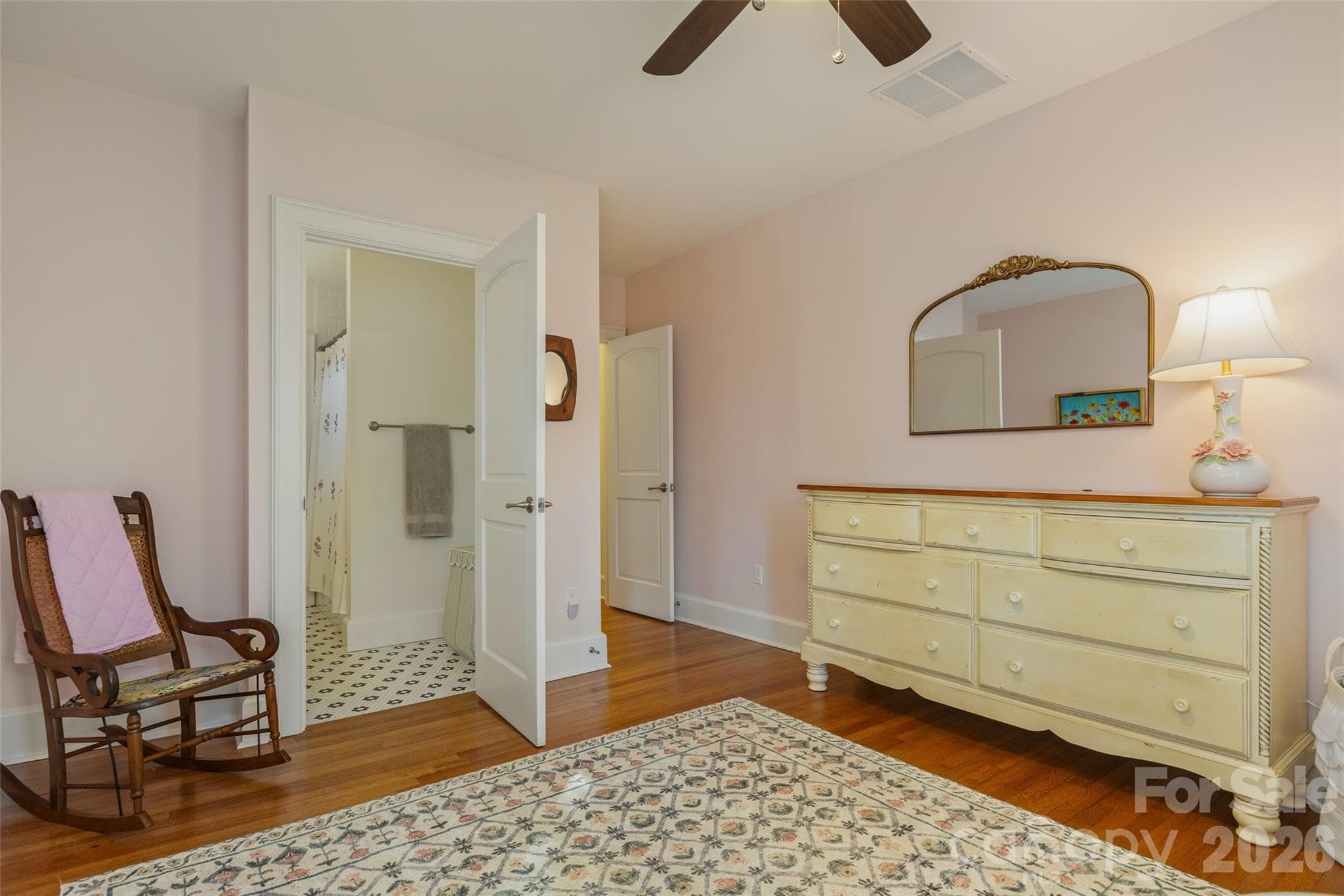 Single Family Residence at 200 Kimberly Avenue, Asheville, photo 33 of 48