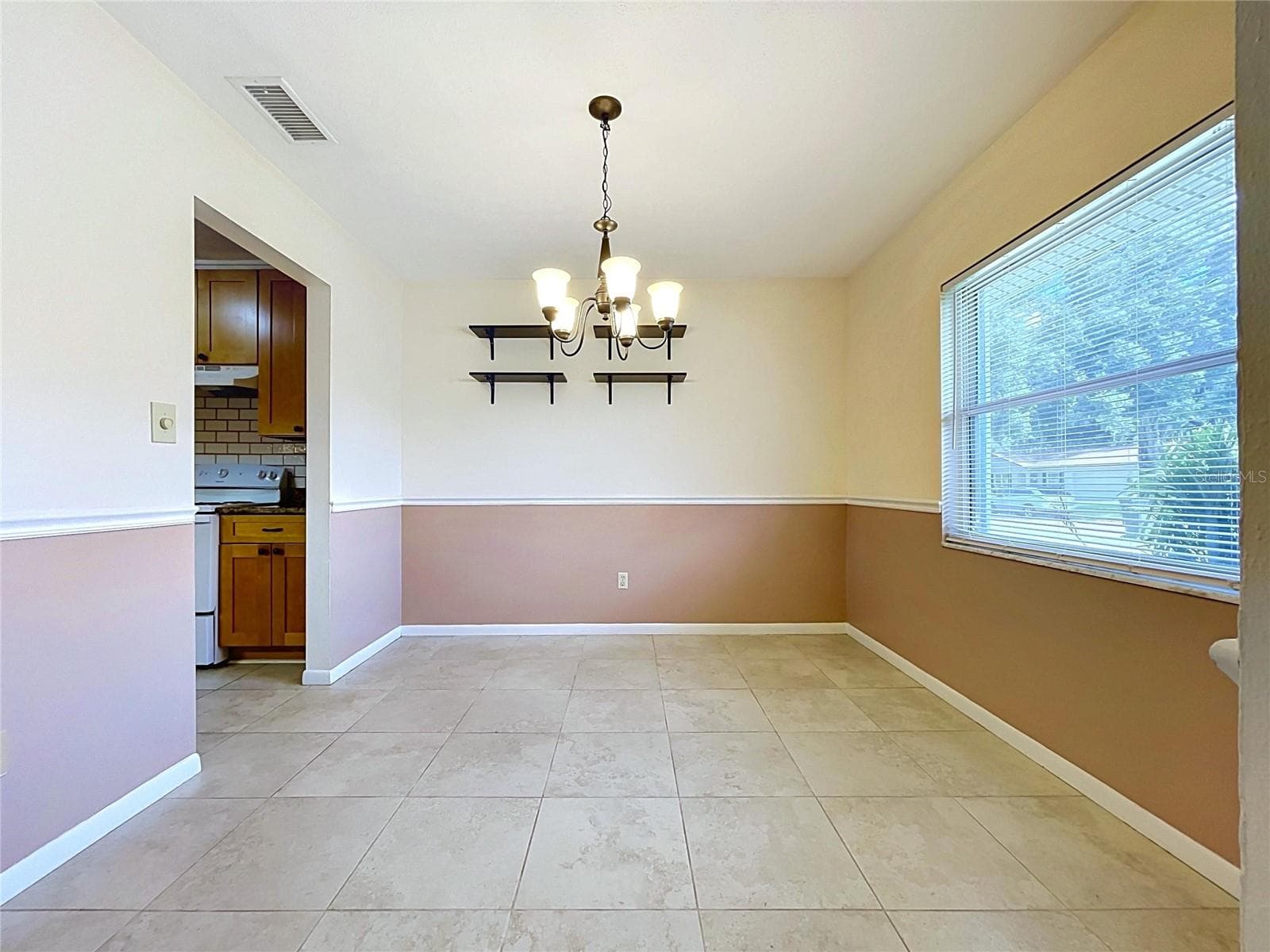 Dining Rm off the kitchen - 903 TANGELO PLACE PL, BRANDON
