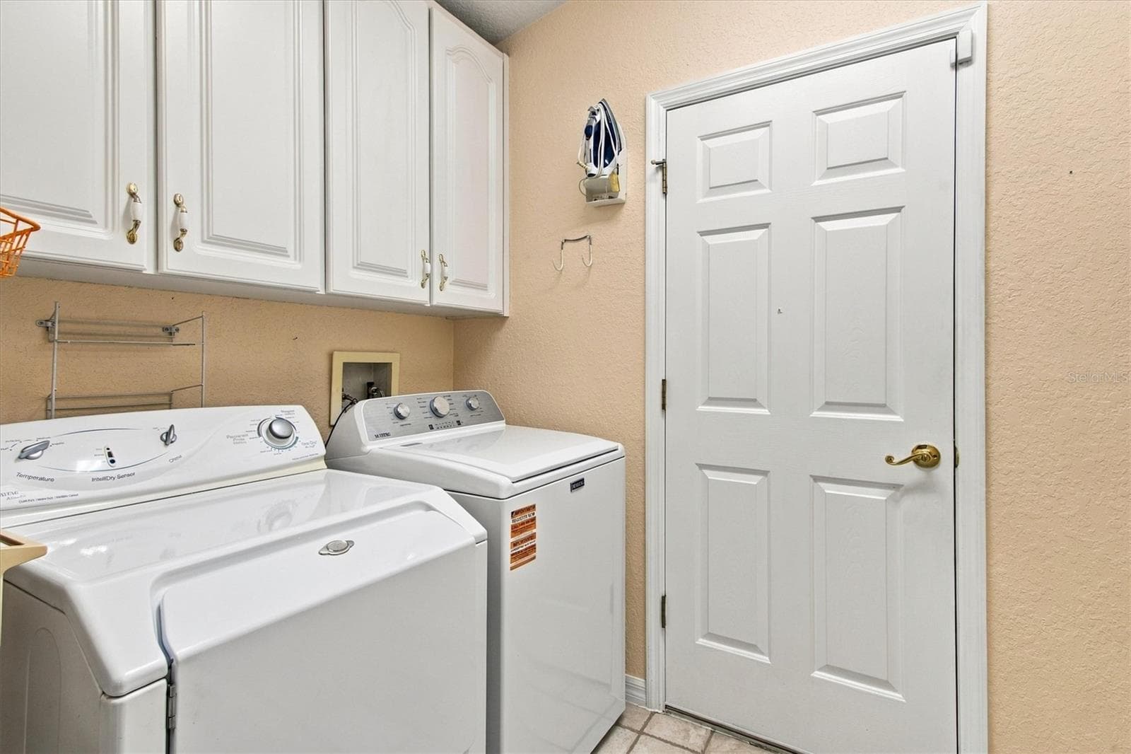 Single Family Residence at 2740 BAY LAGOON WAY, TAVARES, photo 14 of 32