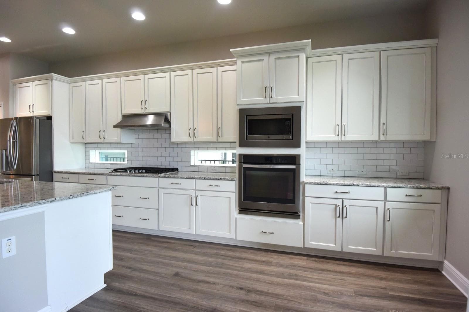 Single Family Residence at 14735 CARAVAN AVE, ODESSA, photo 80 of 104
