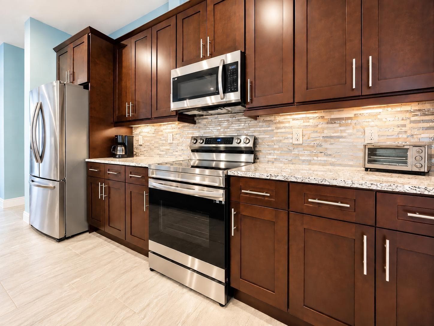 Single Family Residence at 2118 W HAMPSHIRE BLVD, CITRUS SPRINGS, photo 5 of 15