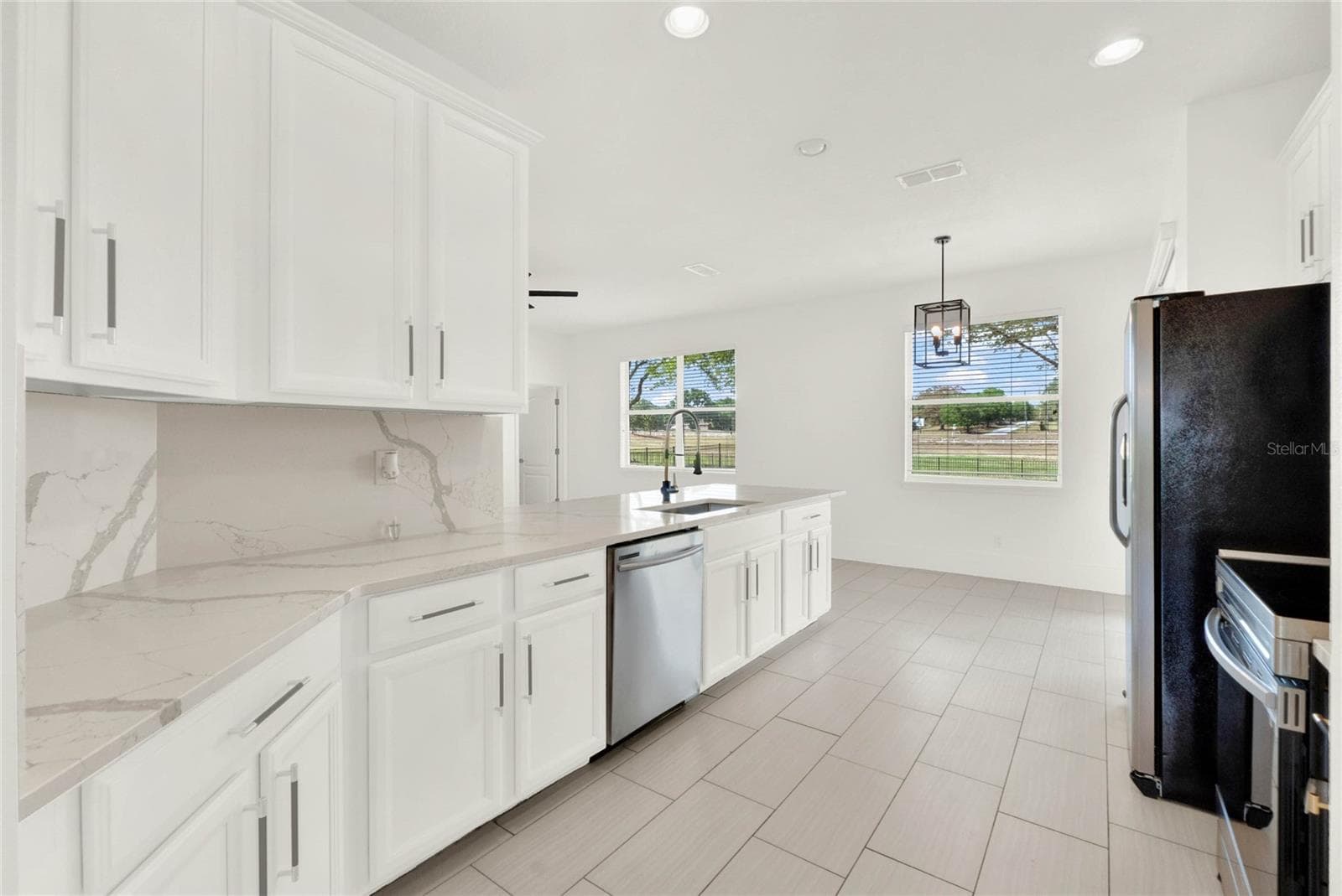 Single Family Residence at 23503 VALDERAMA LN, SORRENTO, photo 19 of 63