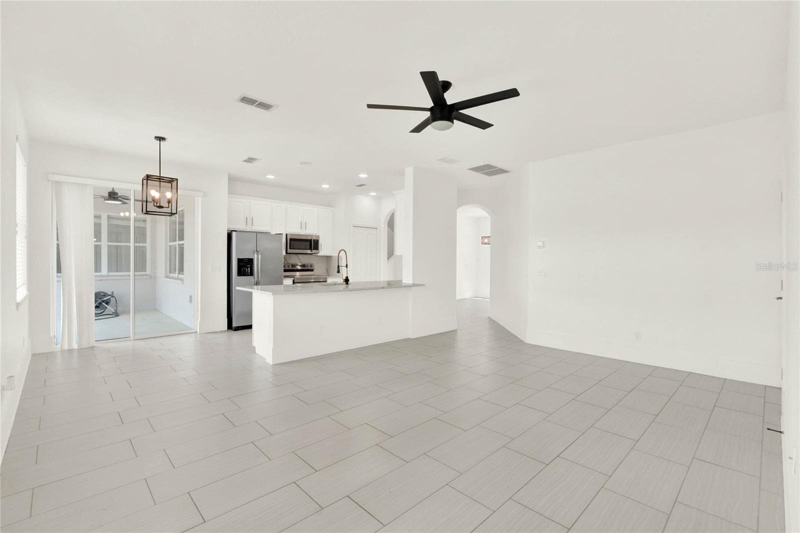Single Family Residence at 23503 VALDERAMA LN, SORRENTO, photo 26 of 63