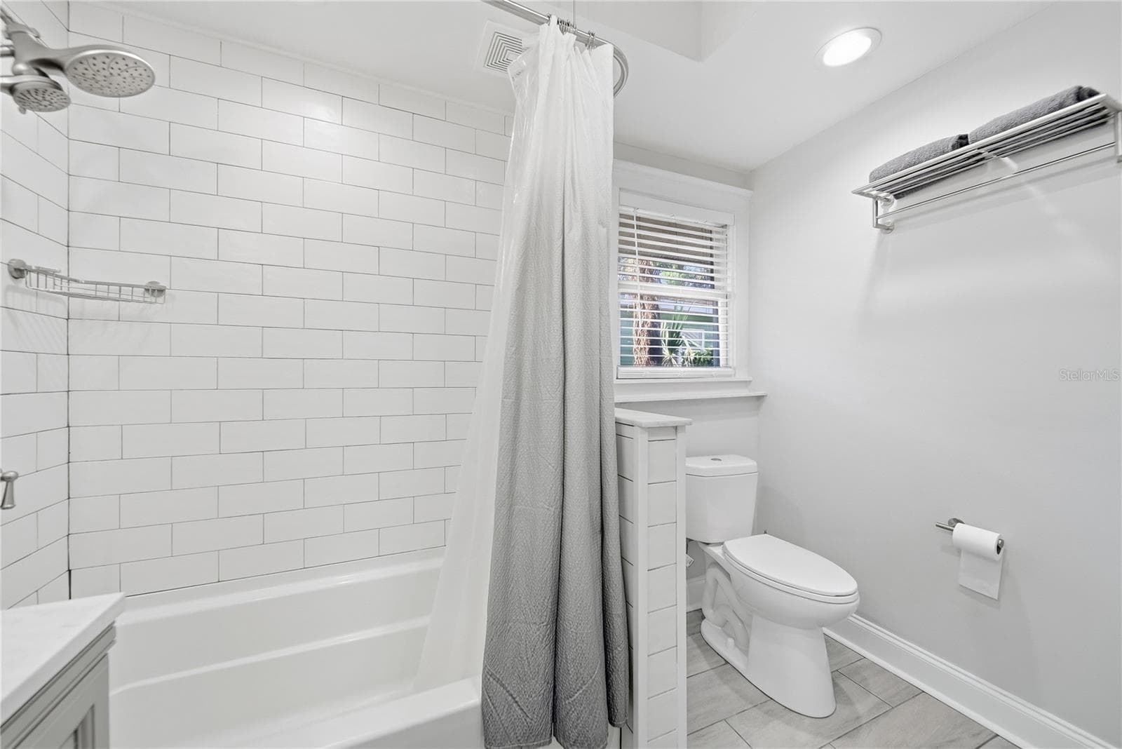 Single Family Residence at 2910 N OLA AVE, TAMPA, photo 13 of 42