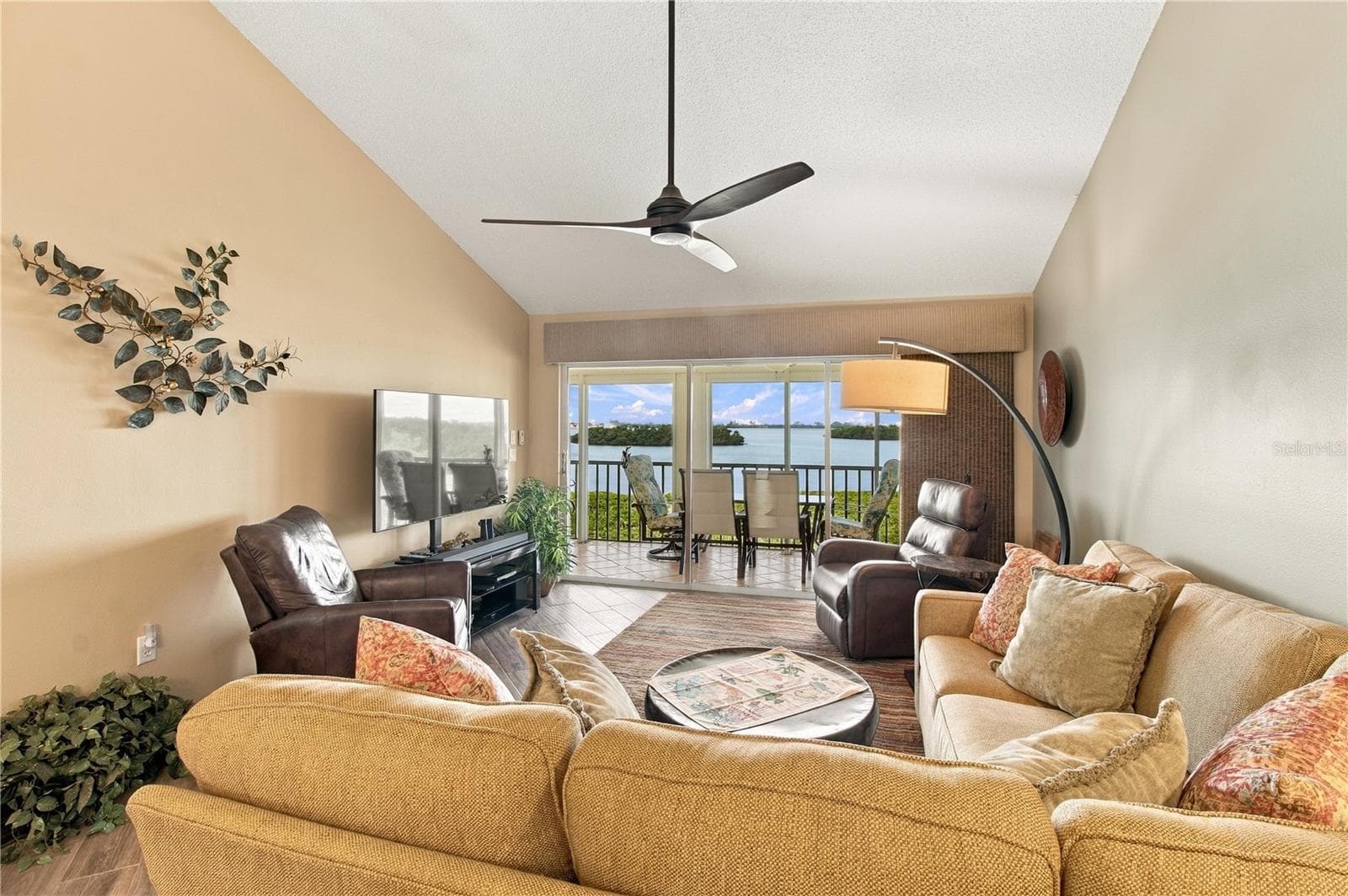 Condominium at 1389 PERICO POINT CIR #140, BRADENTON, photo 33 of 77