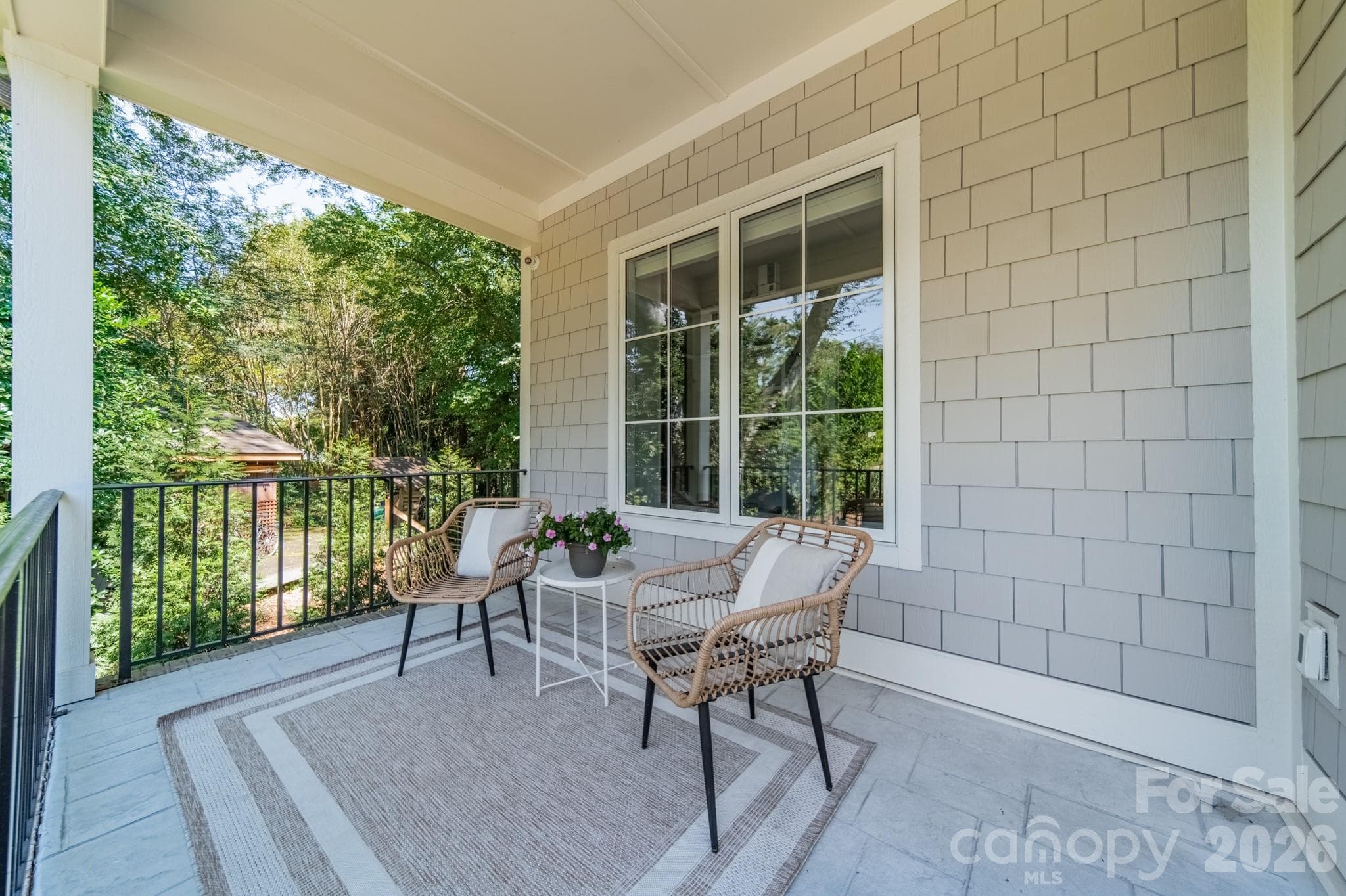 Lovely covered front porch - 3319 Gresham Place, Charlotte