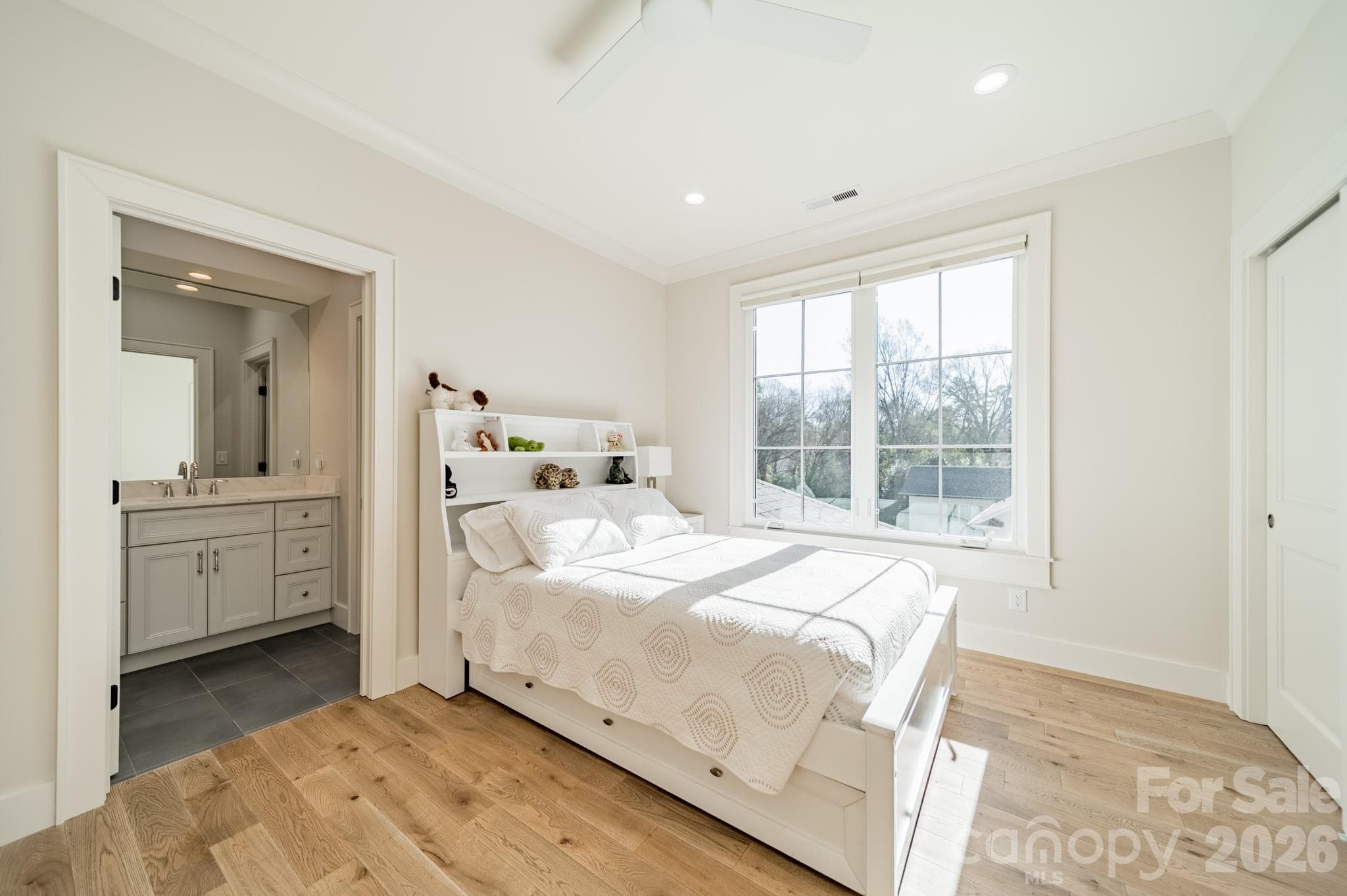 2nd floor bedroom - 3319 Gresham Place, Charlotte