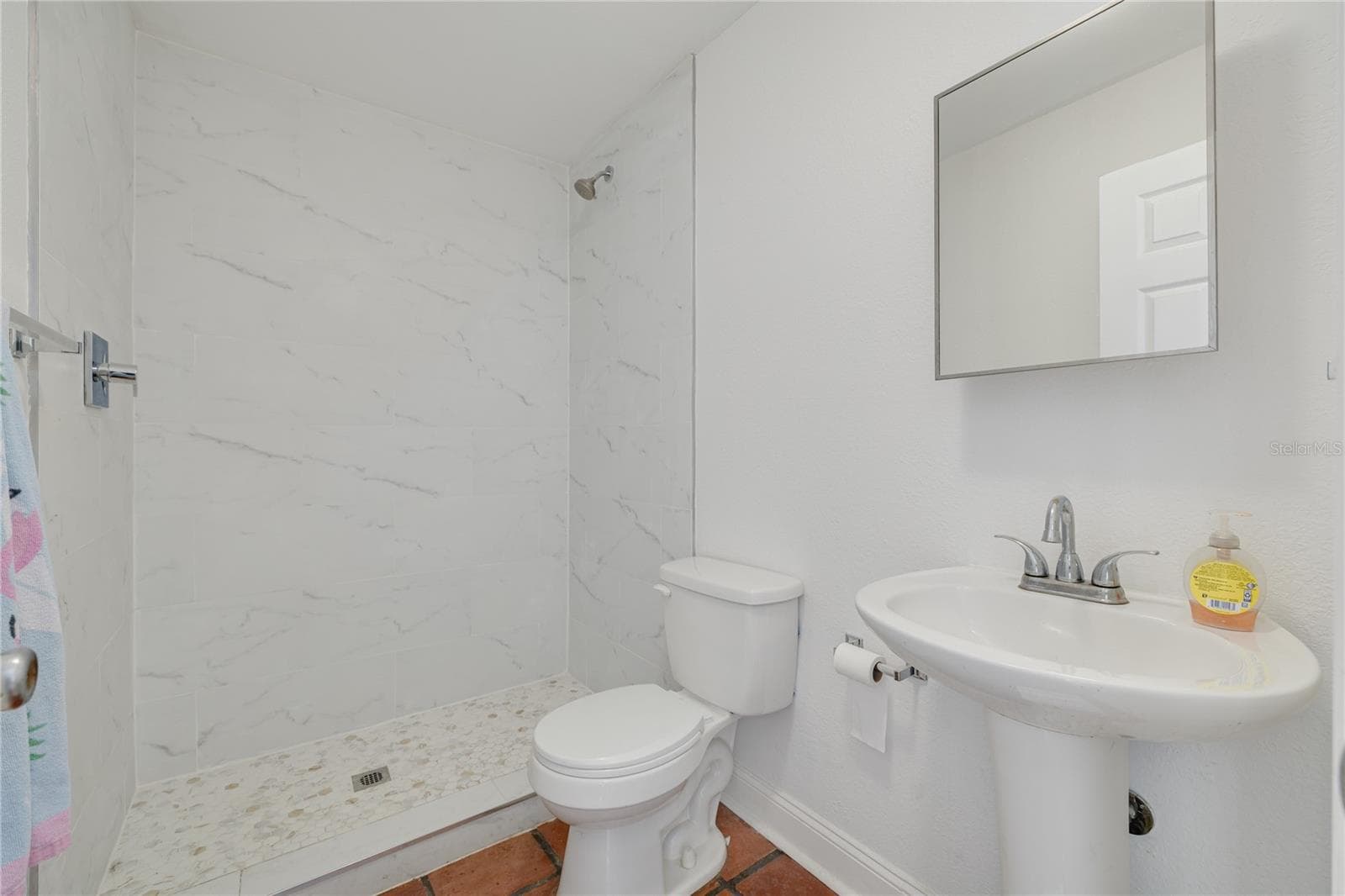 Single Family Residence at 874 SERPENTINE DR S, ST PETERSBURG, photo 17 of 59
