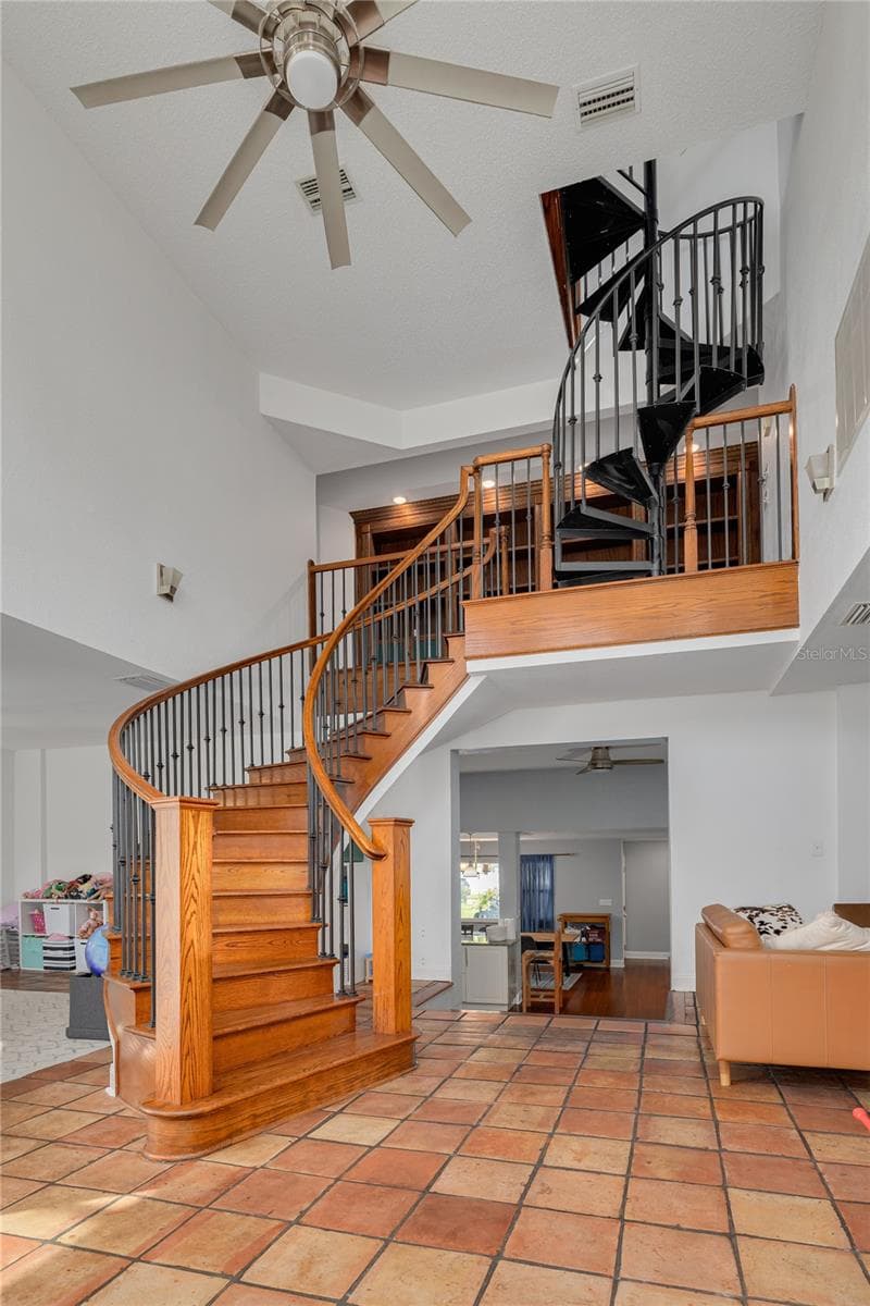 Single Family Residence at 874 SERPENTINE DR S, ST PETERSBURG, photo 33 of 59