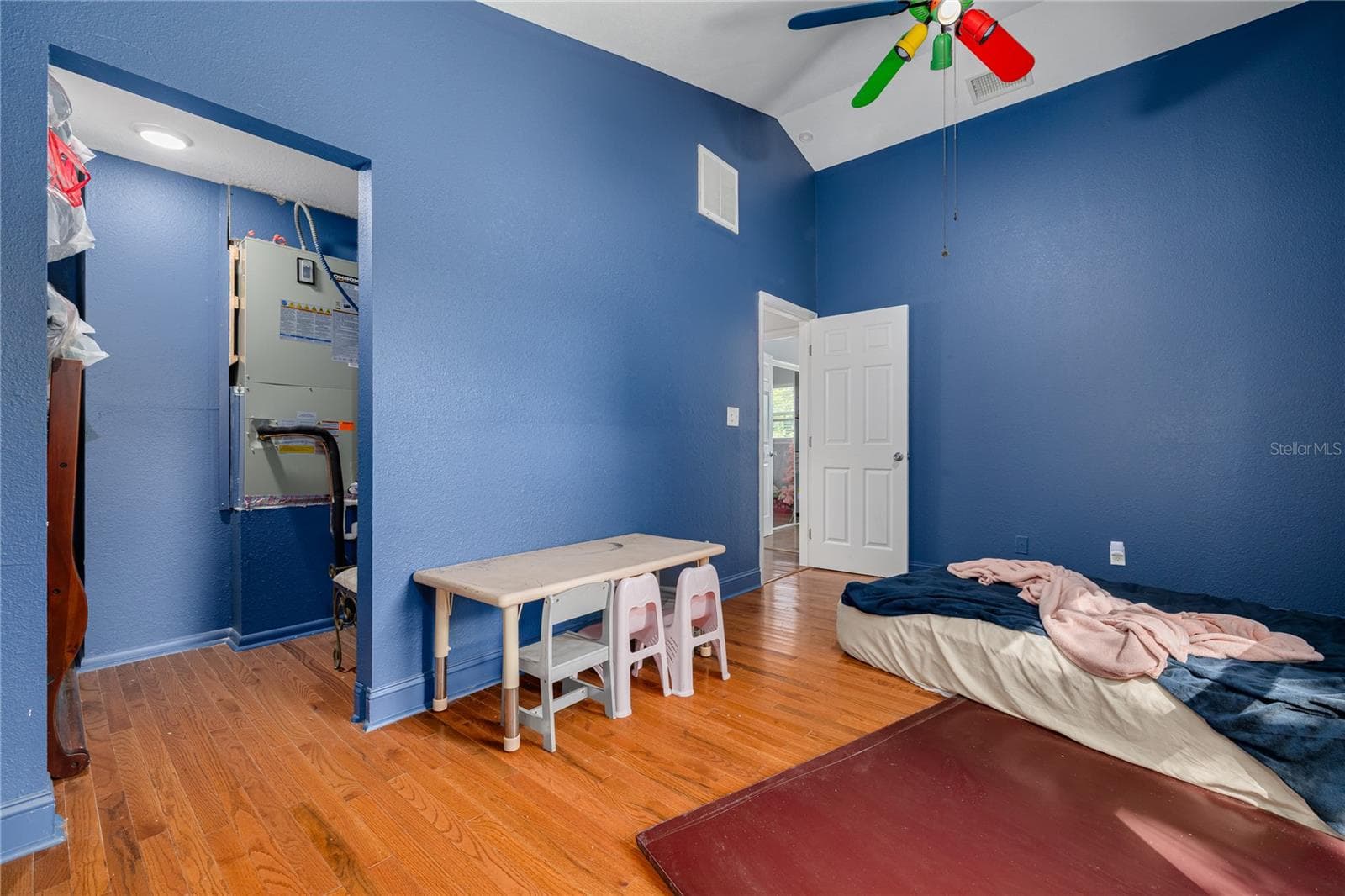 Single Family Residence at 874 SERPENTINE DR S, ST PETERSBURG, photo 44 of 59