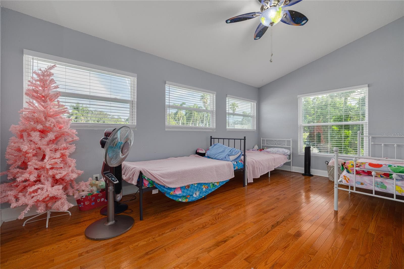 Single Family Residence at 874 SERPENTINE DR S, ST PETERSBURG, photo 45 of 59