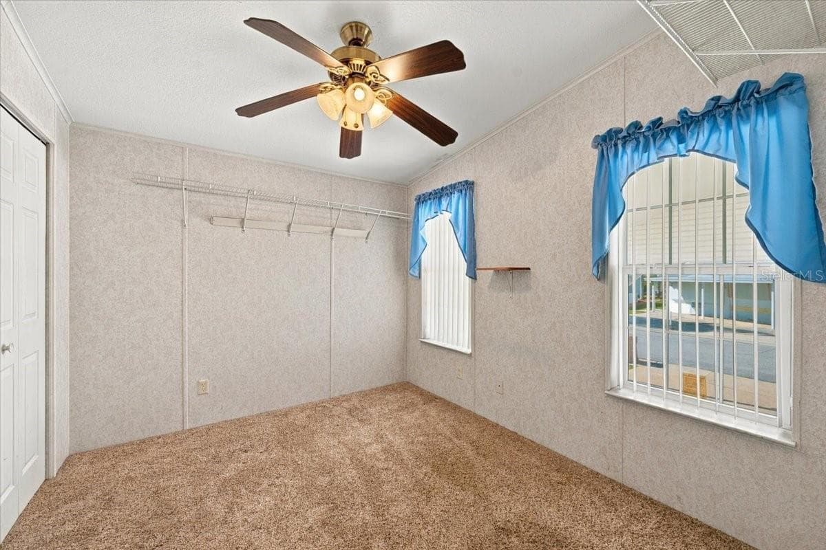 Bedroom 2 (front bedroom) - 59 BEAVERKILL DR, LAKE WALES