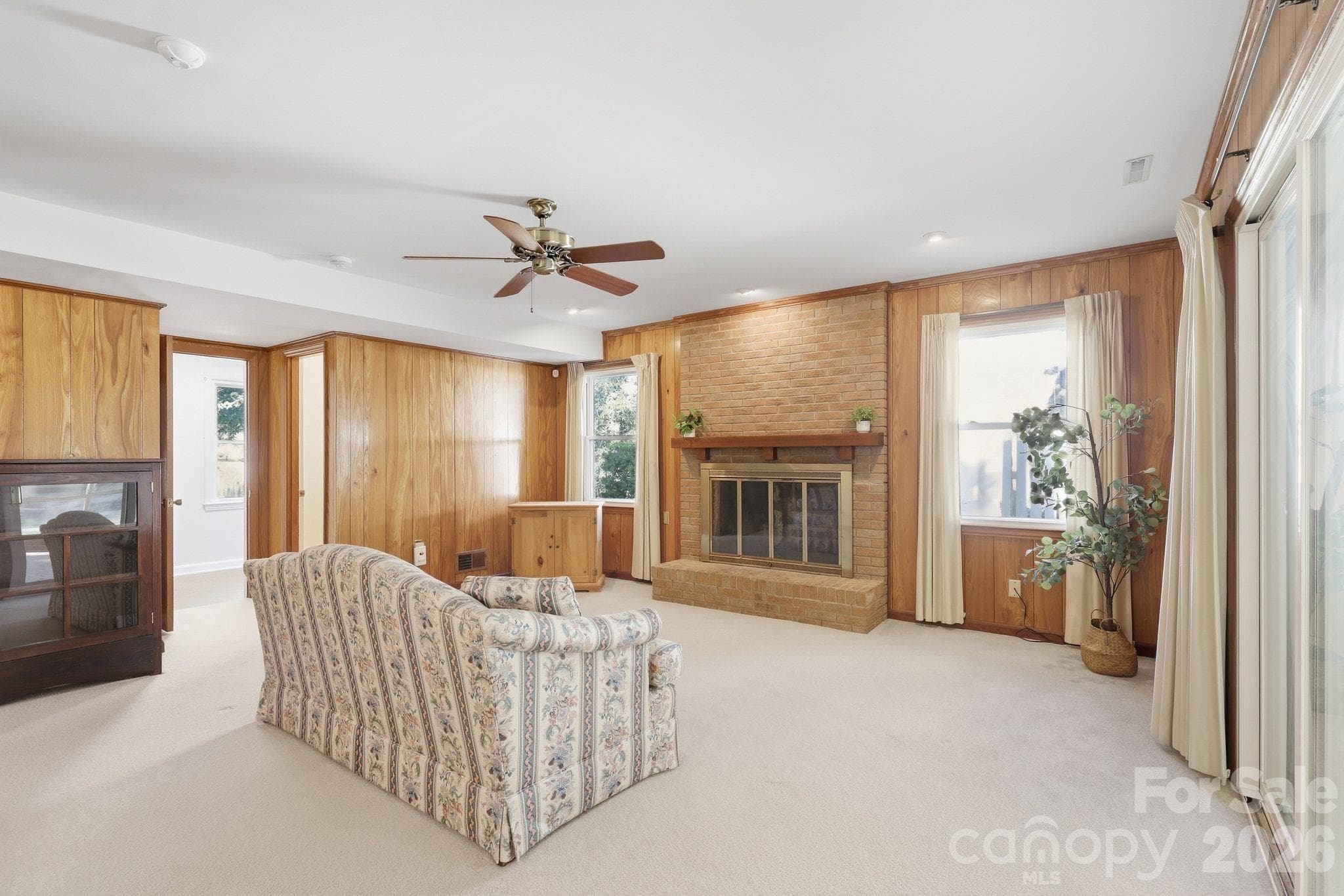 Family Room - 4235 Blalock Avenue, Charlotte