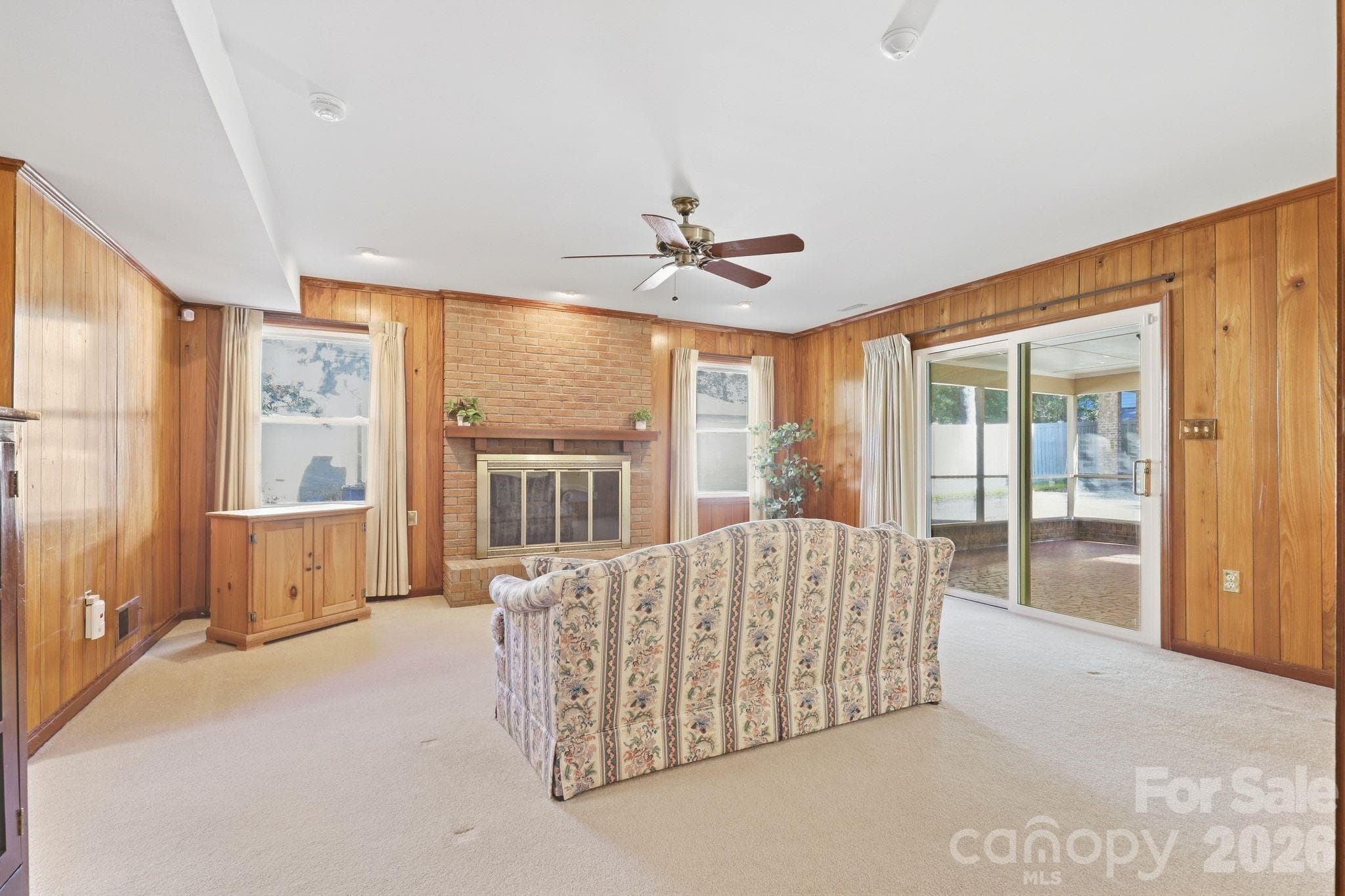 Family Room - 4235 Blalock Avenue, Charlotte