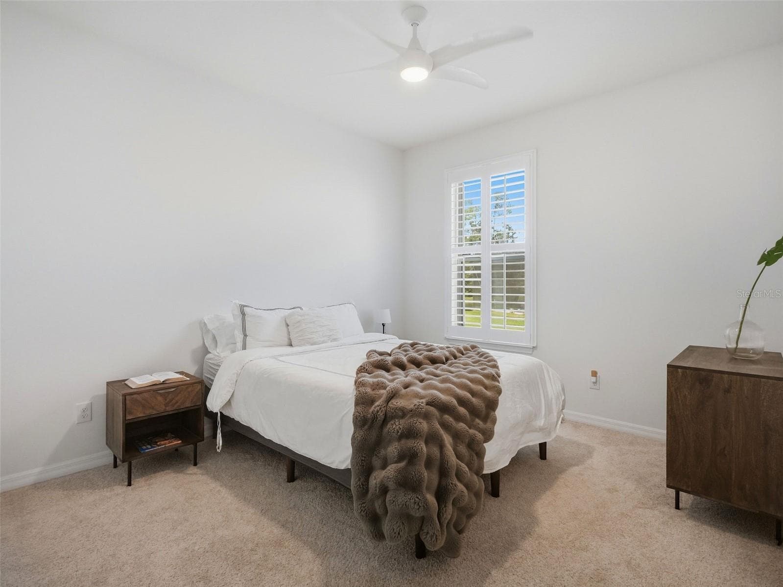 Single Family Residence at 33655 WILLOW POINT CT, WESLEY CHAPEL, photo 33 of 69