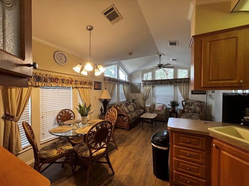 Manufactured Home at 14195 NE 252ND COURT RD #109, SALT SPRINGS, photo 11 of 37