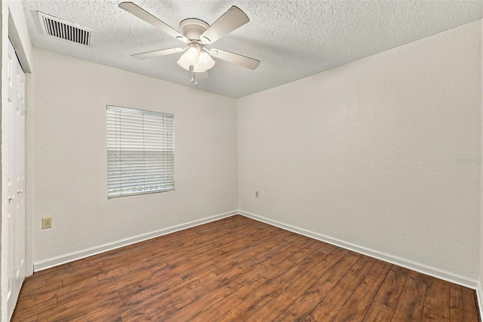 Single Family Residence at 1242 NEW YORK AVE, DUNEDIN, photo 26 of 42