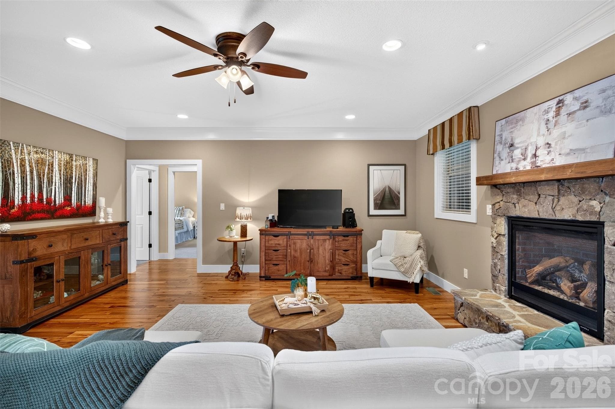 Living Room - 70 King Heights Drive, Fletcher